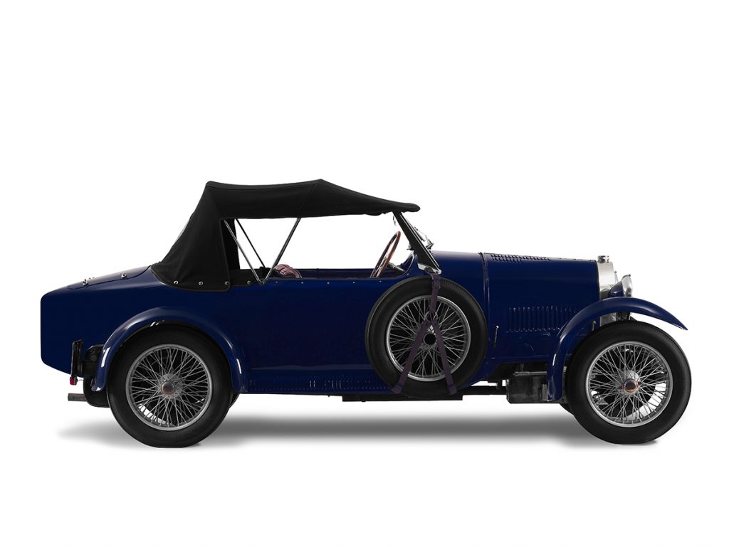 Bugatti-40-lateral-fechado-1024x769